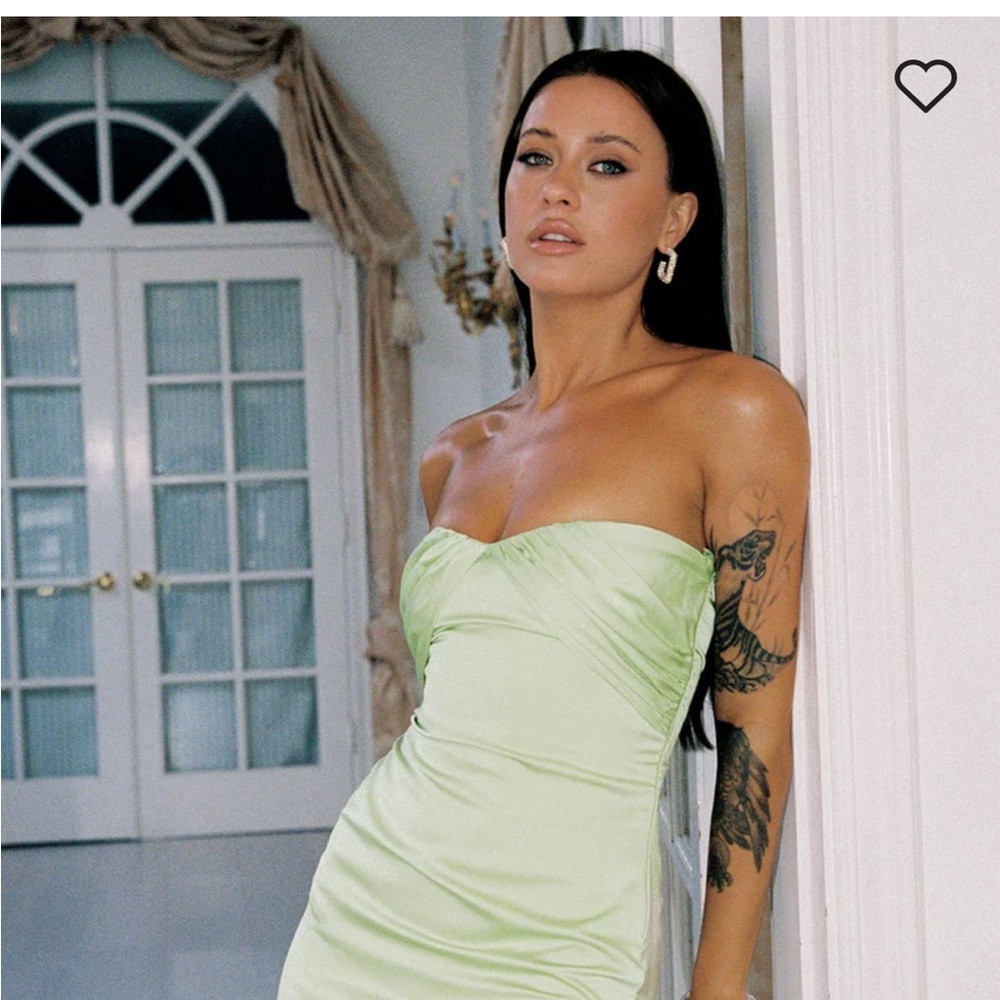 Elegant Strapless Green Dress